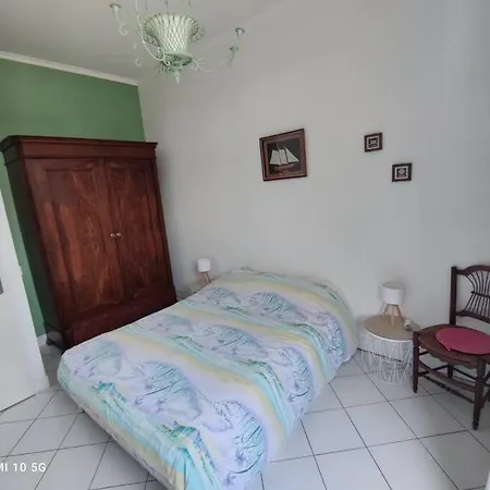 Maison Mathilde Et Simone *