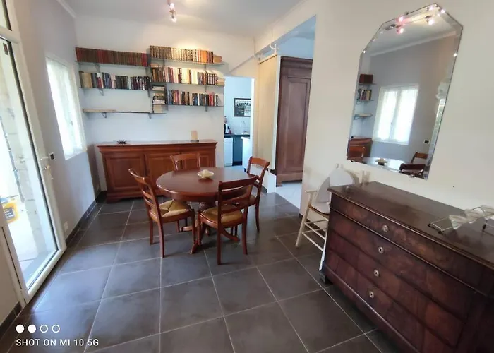 Maison Mathilde Et Simone *